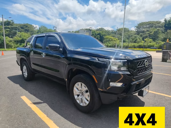  NISSAN FRONTIER DOBLE CABINA  2022 , 4X4,PIÑON DE MONTAÑA, ,……………si ve el anuncio es porque    si esta disponible