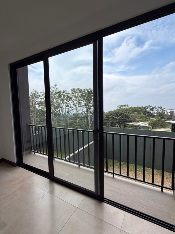 ALQUILER CASA A ESTRENAR EN RESIDENCIAL PUERTA DEL BALSAMO EN NUEVO CUSCATLAN