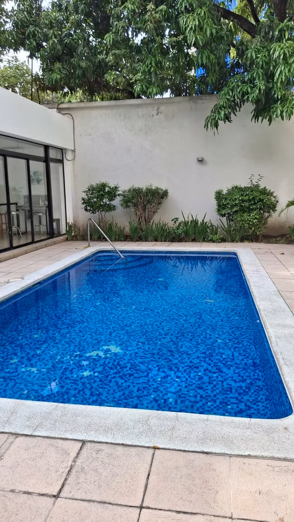 Apartamento en la Zona Escalon (en frente de Walmart)