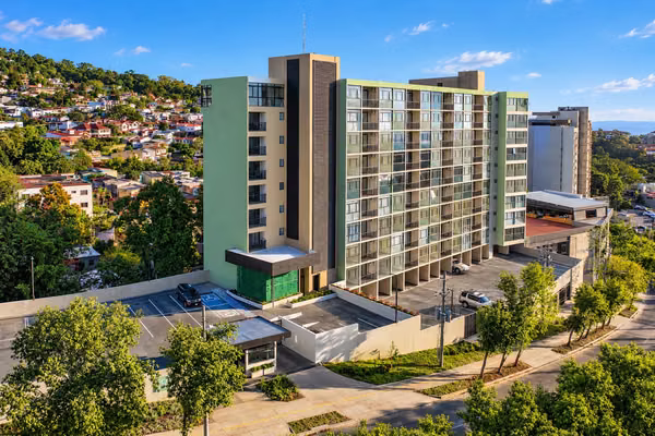 Avitat Lift, Escalón, apartamento con lb en alquiler.