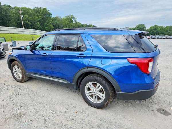 FORD EXPLORER XLT 2021