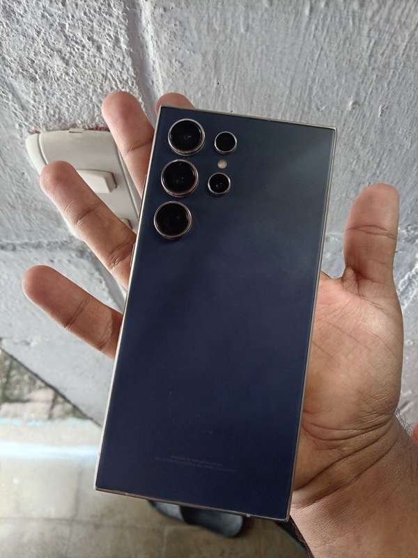 samsug s24 ultra liberado sin fallas 12 de ram 256 interna en perfecto Estado entregó sólo en apopa