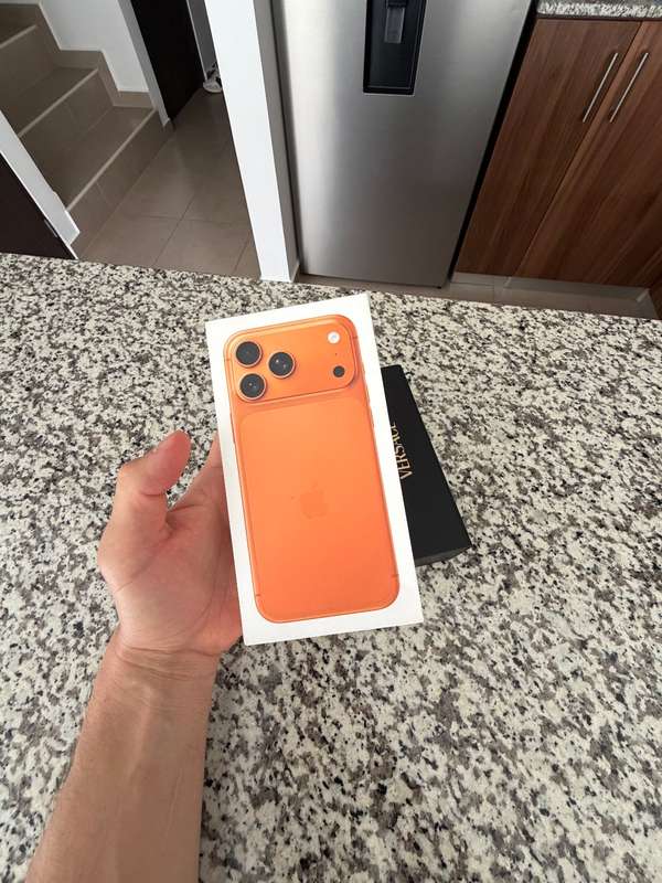 IPhone 17 pro Max 256 sellado! 