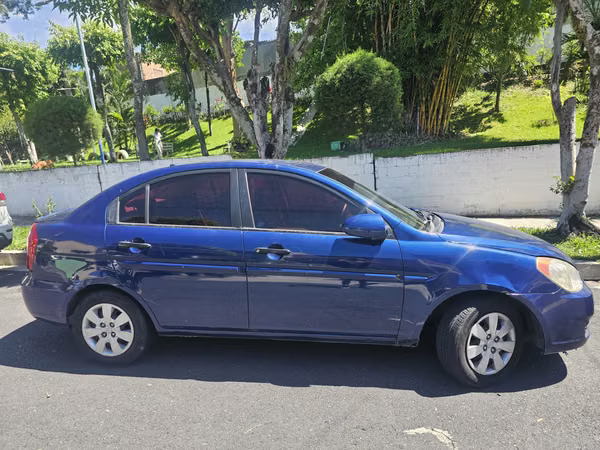 $3475 neg. HYUNDAI ACCENT 2009 Automático motor$3475 neg. HYUNDAI ACCENT 2009 Automático