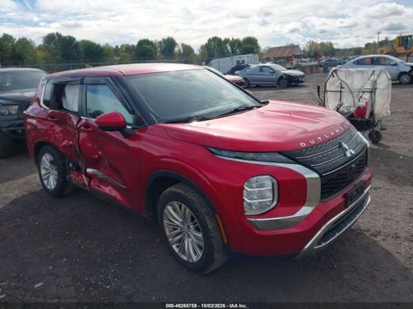 MITSUBISHI OUTLANDER ES 2022 AWD