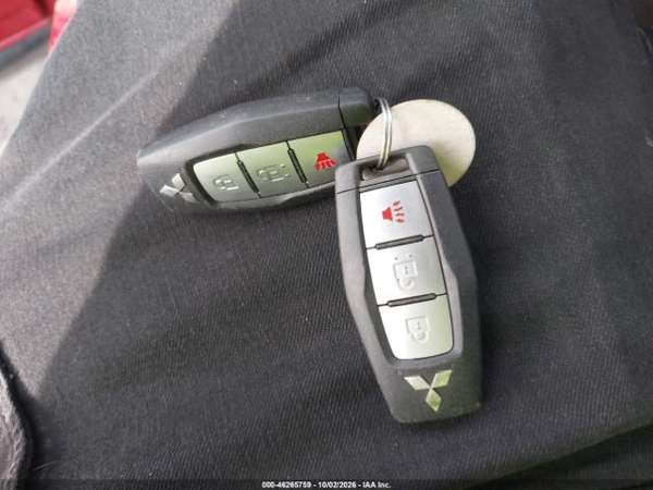 MITSUBISHI OUTLANDER ES 2022 AWD