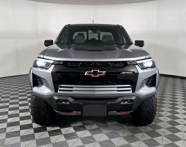 CHEVROLET COLORADO ZR2 2024
