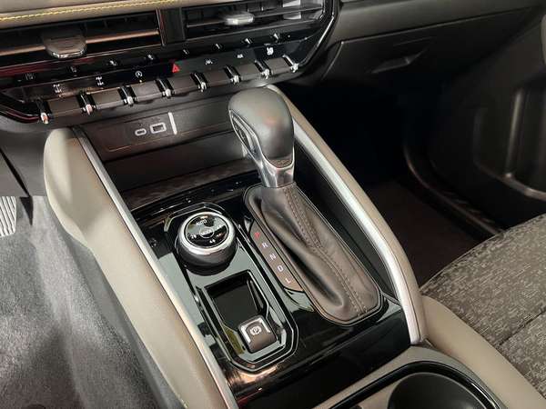 CHEVROLET COLORADO ZR2 2024