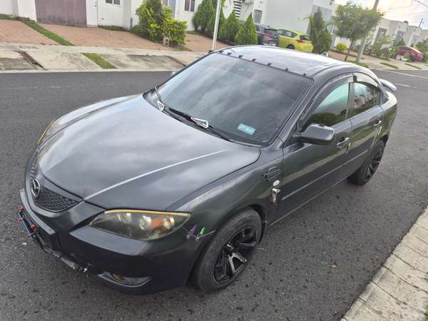 Vendo mazda 3 año 2006 de agencia estandar