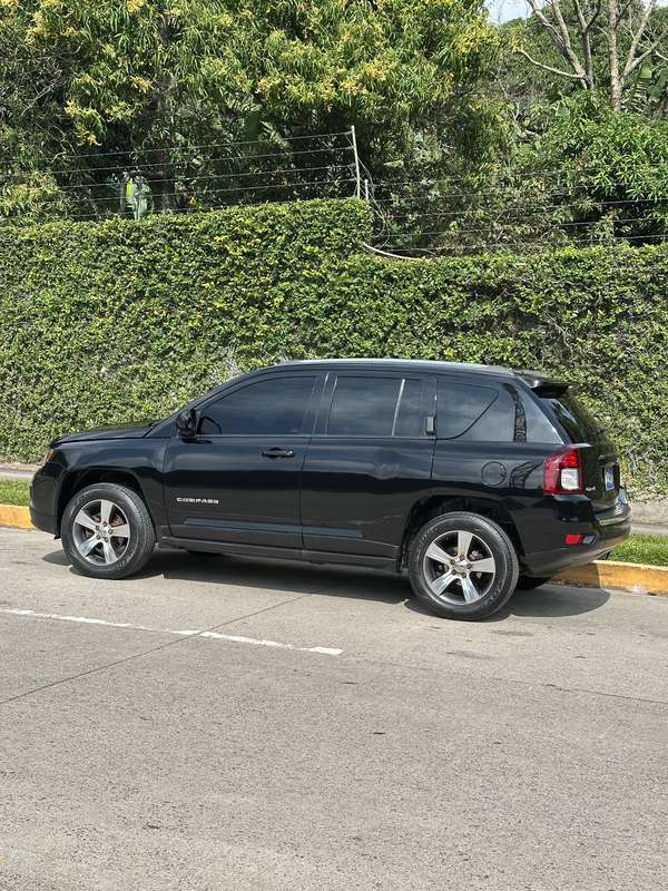 Jeep Compass - High Altitude 2017 4x4