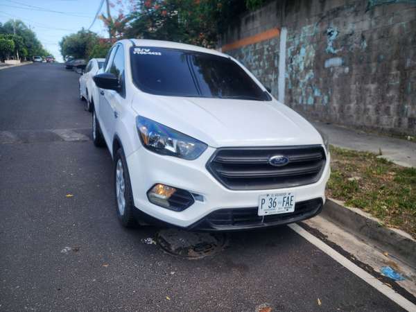 VENDO O CAMBIO!!!!! FORD SCAPE 2019 A TOSA PRUEBA 