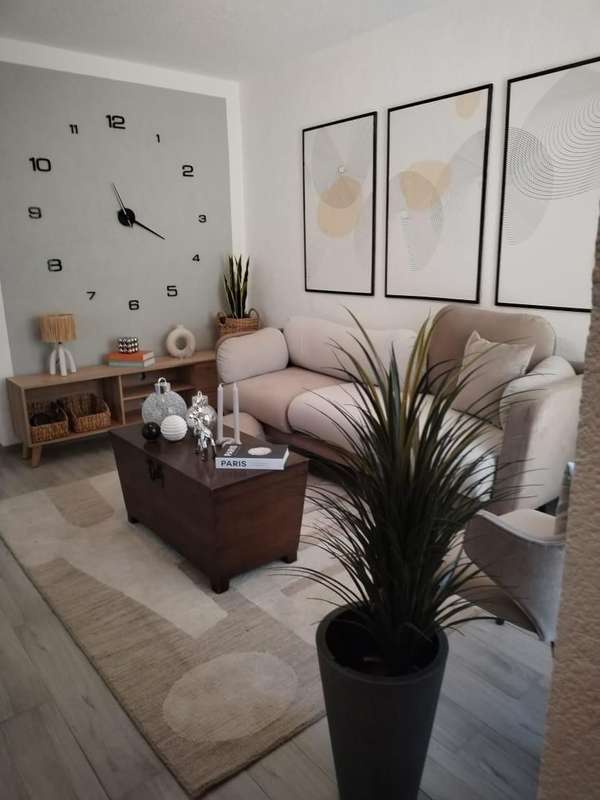 APARTAMENTO AMUEBLADO EN ALQUILER – PRIMER NIVEL