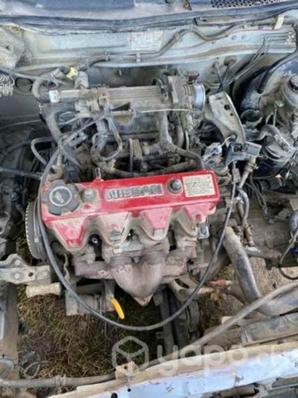 Motor Nissan v16 tapa roja Chile