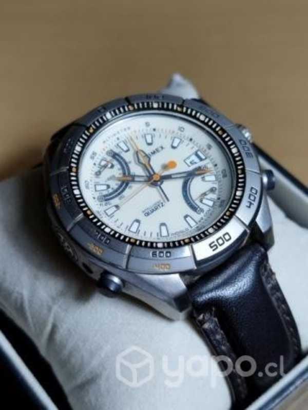 Reloj Timex 1854 Intelligent Quartz Antofagasta