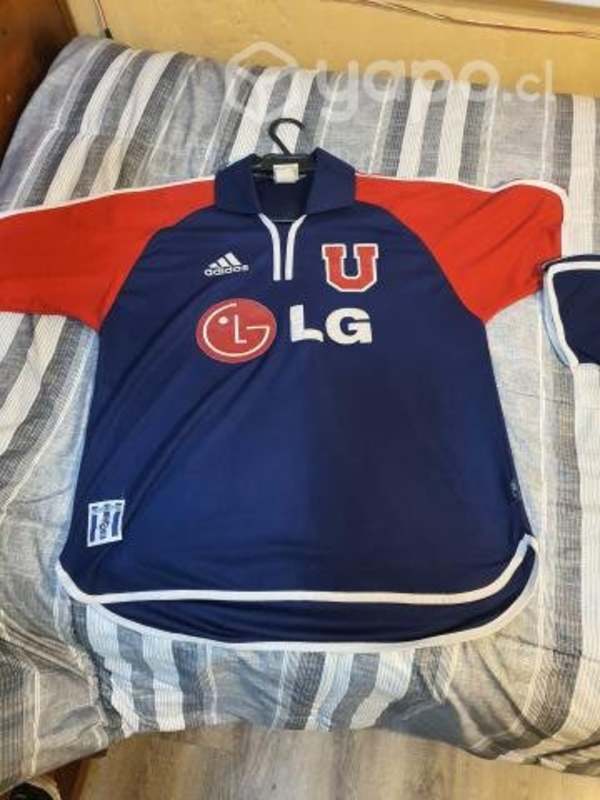 Camiseta U de Chile 2001 02 Santiago