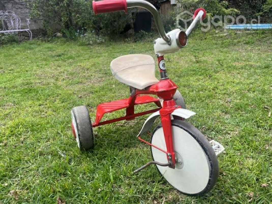 Hermoso Triciclo antiguo Vitacura