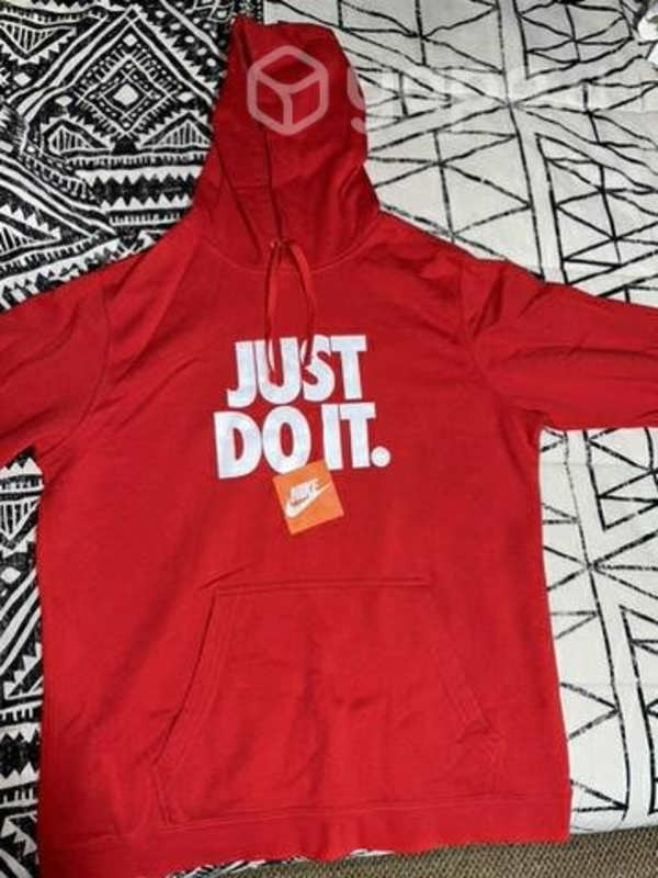 Poleron nike Canete