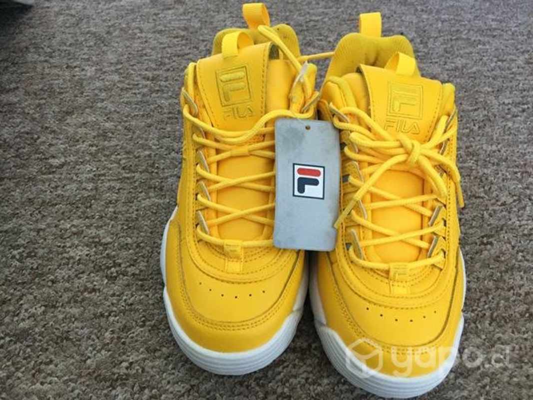 Zapatillas fila disruptor amarillas on sale