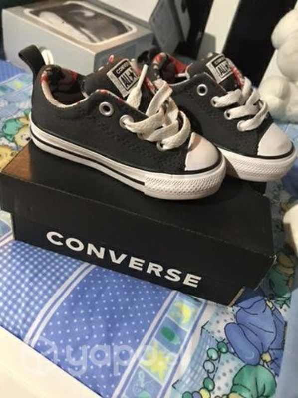Converse de bebe talla 20 Maipu