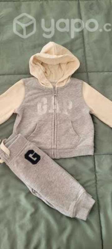 Buzo bebe gap Graneros