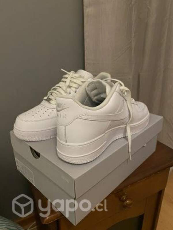 Nike Air Force 1 07 10US 44 Cartagena
