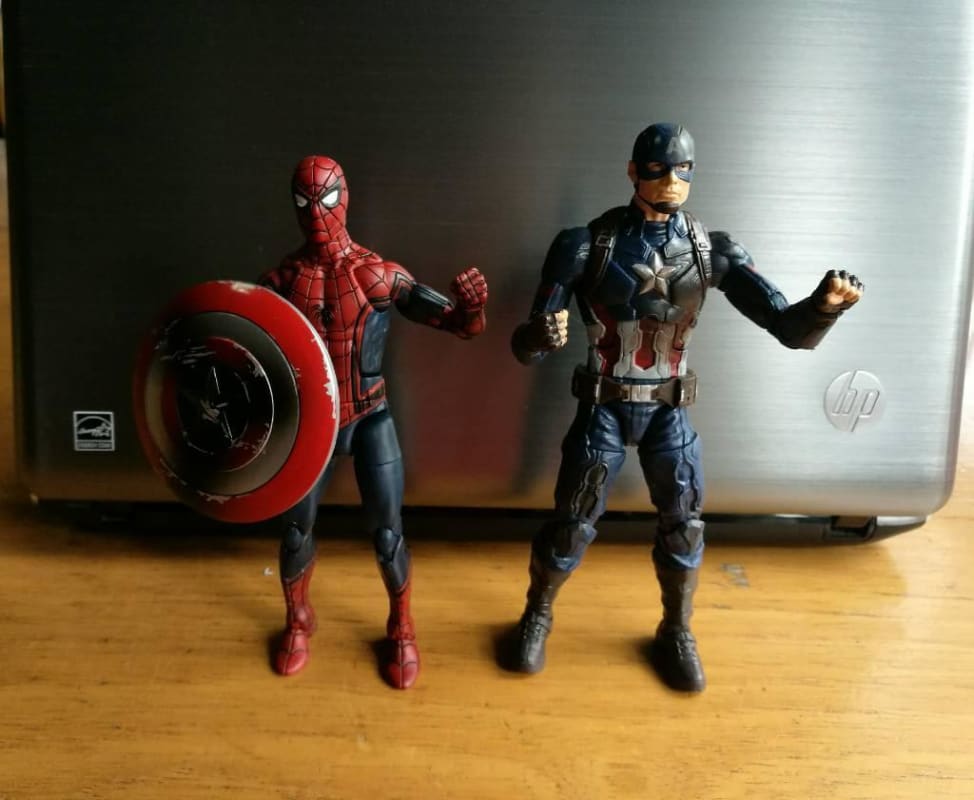 Toys | Spiderman/ Captain America Civil War/ Marvel Legends exclusive 2  pack - Costa Rica