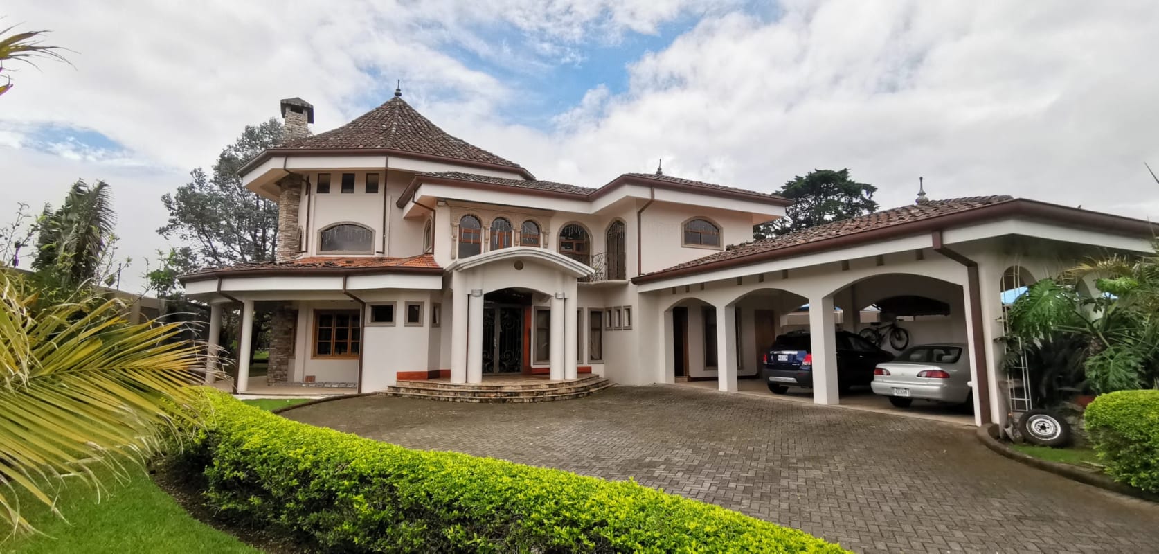 Houses in San Isidro For Sale Luxury House for Sale in San Isidro