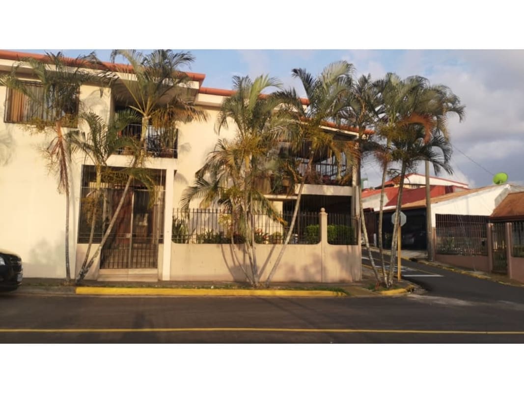 Houses in San Francisco | For Sale | HOUSE FOR SALE, HEREDIA, SAN FRANCISCO,  RESIDENTIAL BERTA EUGENIA : 5 rooms,  m2, USD 