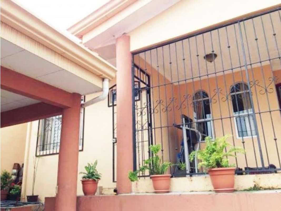 Houses in La Unión For Sale House for sale in San Juan de Tres Ríos