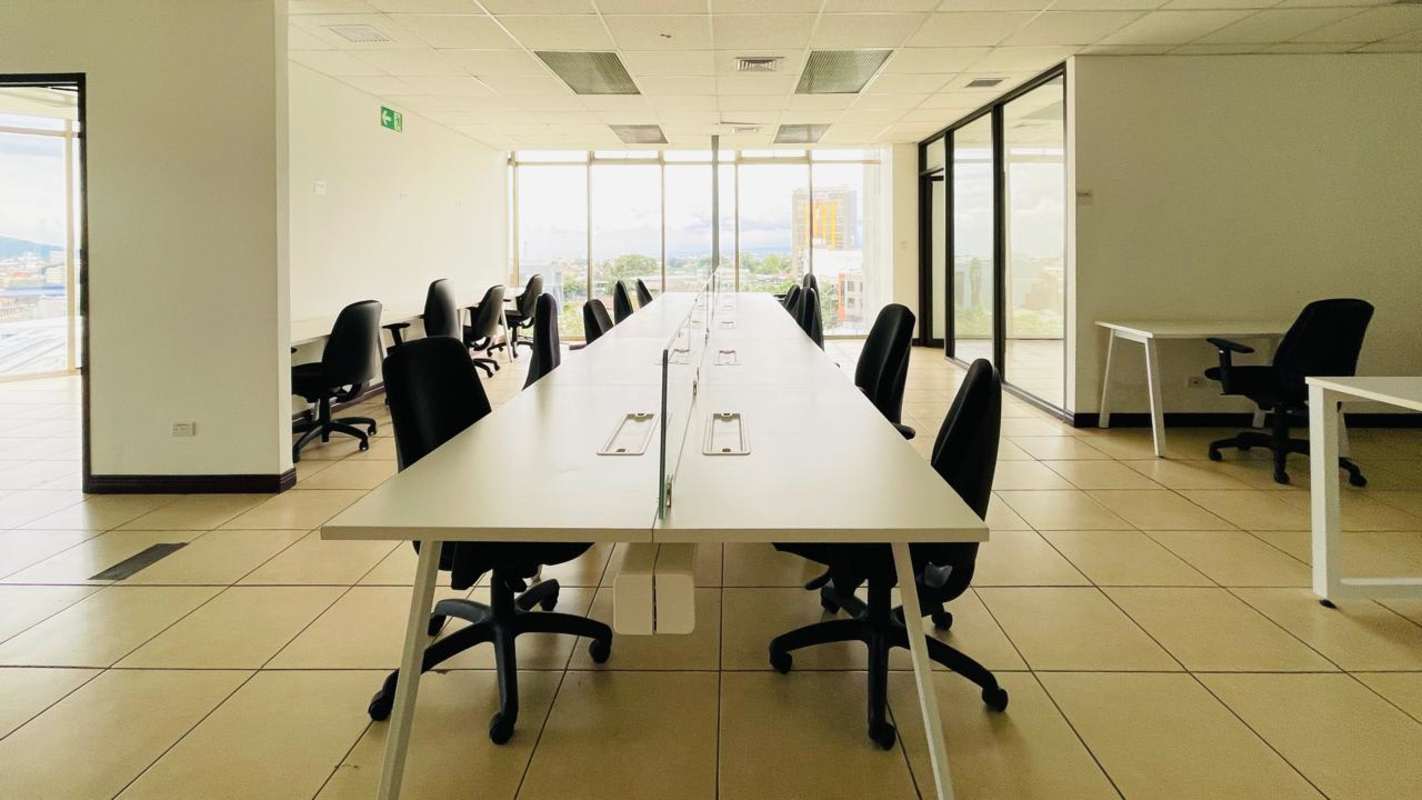 Offices in San José Capital Plug and play office for rent San Jose