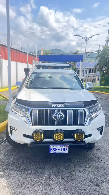 2019 Toyota Land Cruiser Prado - foto 1