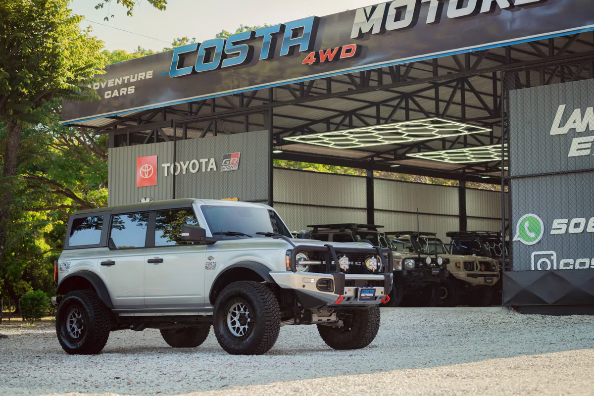 2022 Ford Bronco - foto 3