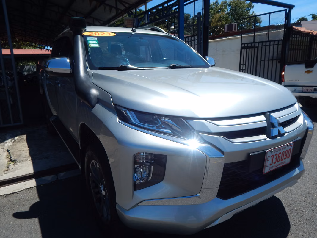 2023 Mitsubishi L200 - foto 2