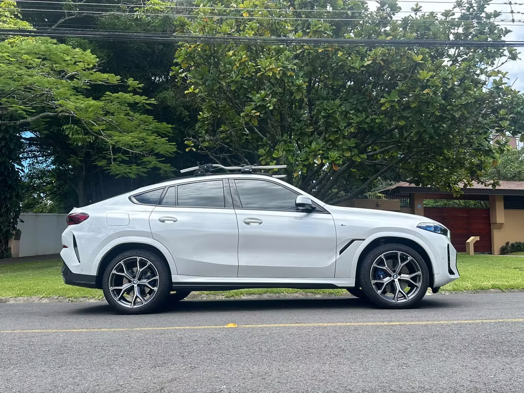 2024 BMW X6 - foto 3