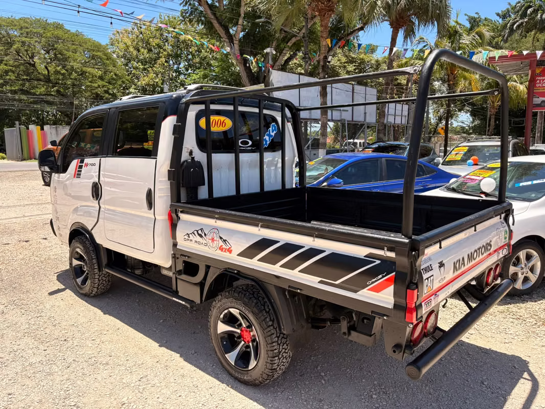 2006 Kia K2700 - foto 4