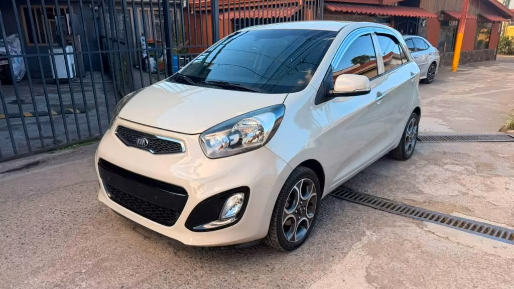 2013 Kia Picanto - foto 1
