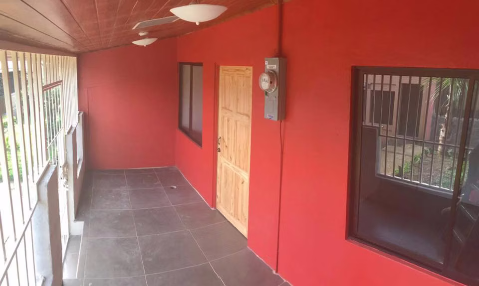 Habitaciones para estudiantes en Heredia cerca de la UNA 12