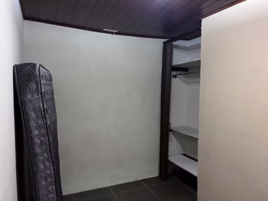 Habitaciones para estudiantes en Heredia cerca de la UNA 9