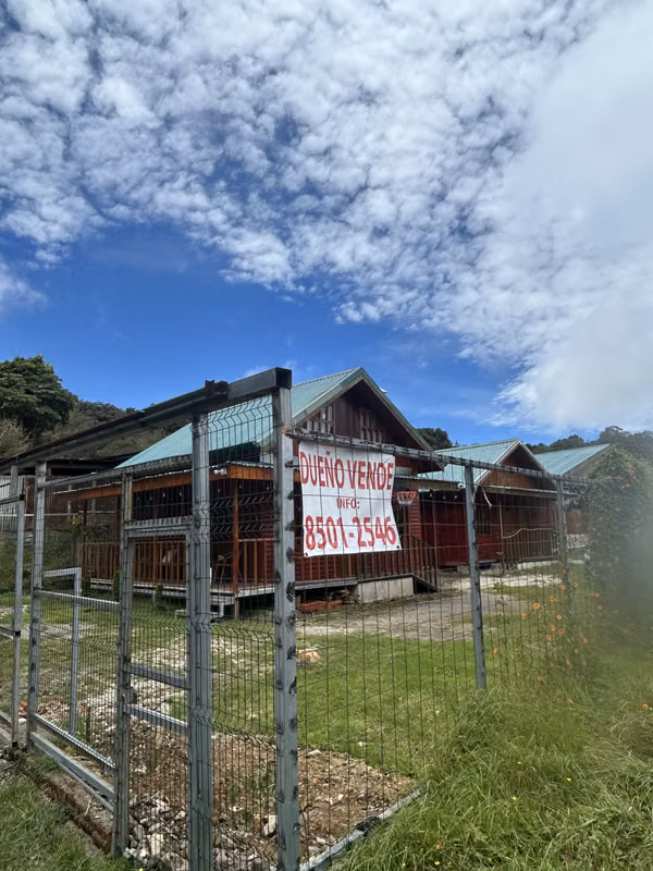 Hermosa casa en El Guarco, Cartago 3