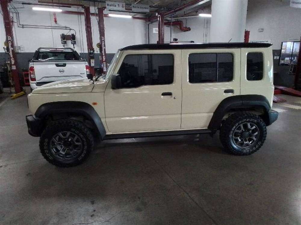 2025 Suzuki Jimny - foto 3