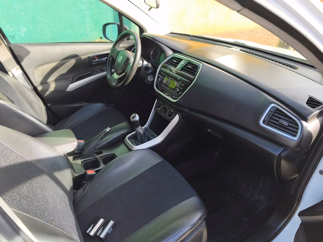 2017 Suzuki S-Cross - foto 1