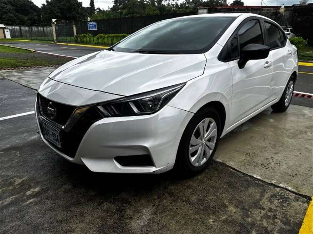 2023 Nissan Versa - foto 1