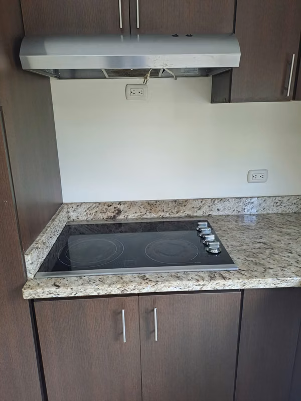 Apartamento en Condominio Torres del Sol en Tres Ríos 15