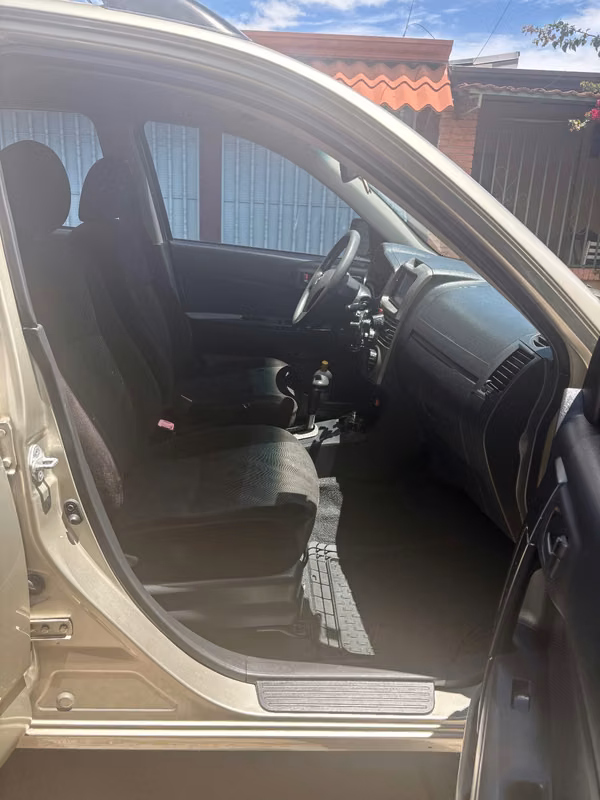 2015 Daihatsu Terios - foto 3