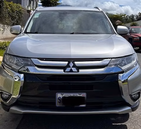 2019 Mitsubishi Outlander - foto 5