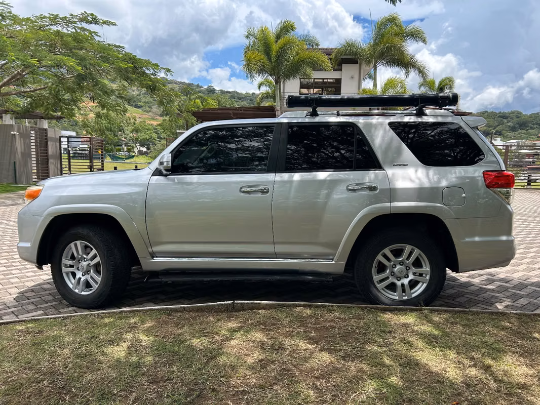 2013 Toyota 4Runner - foto 3