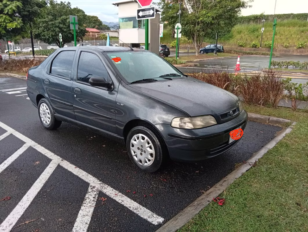 2004 Fiat Siena - foto 3