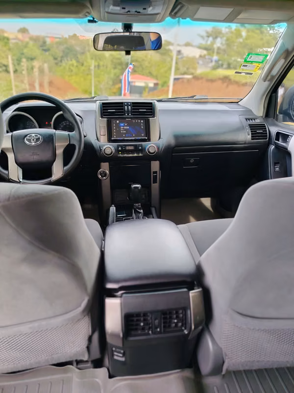 2012 Toyota Land Cruiser - foto 3