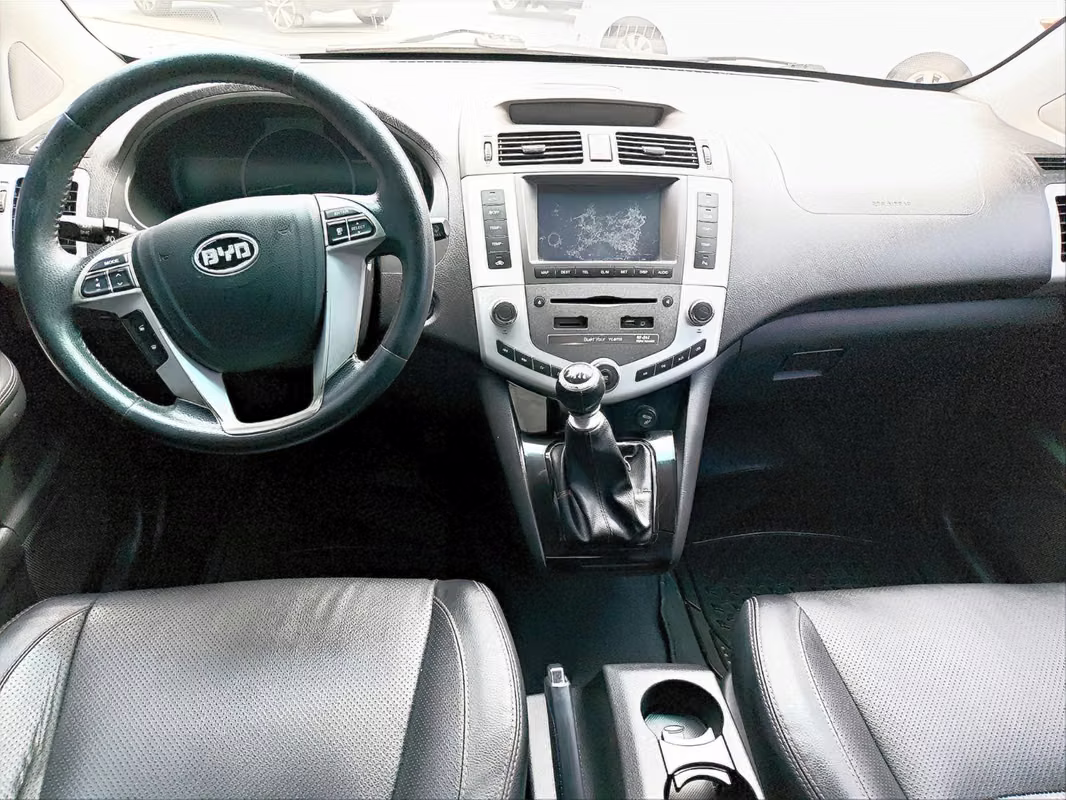 2016 BYD Song Plus - foto 2