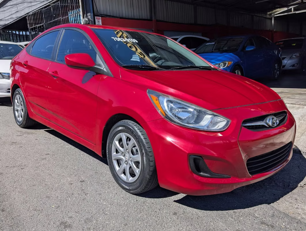 2017 Hyundai Accent - foto 1